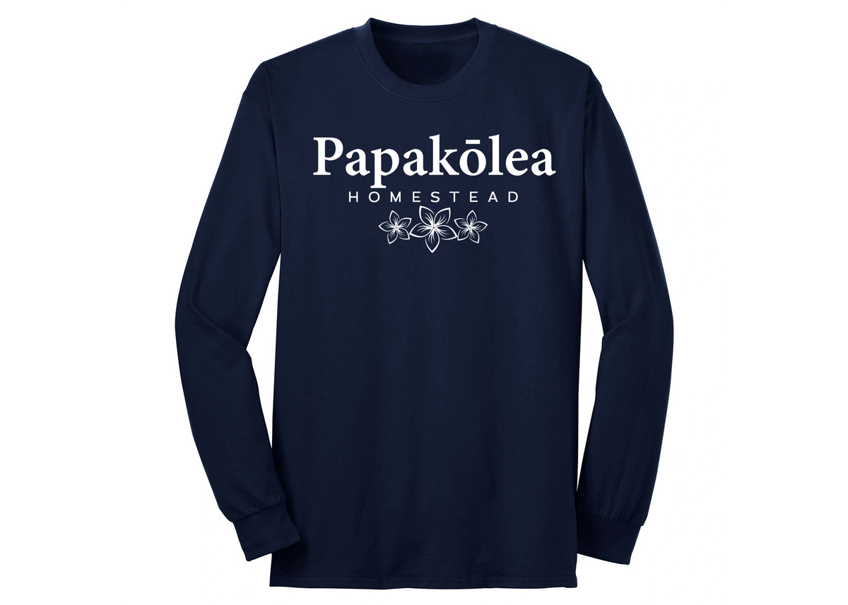 Papakolea Homestead, Navy & White
